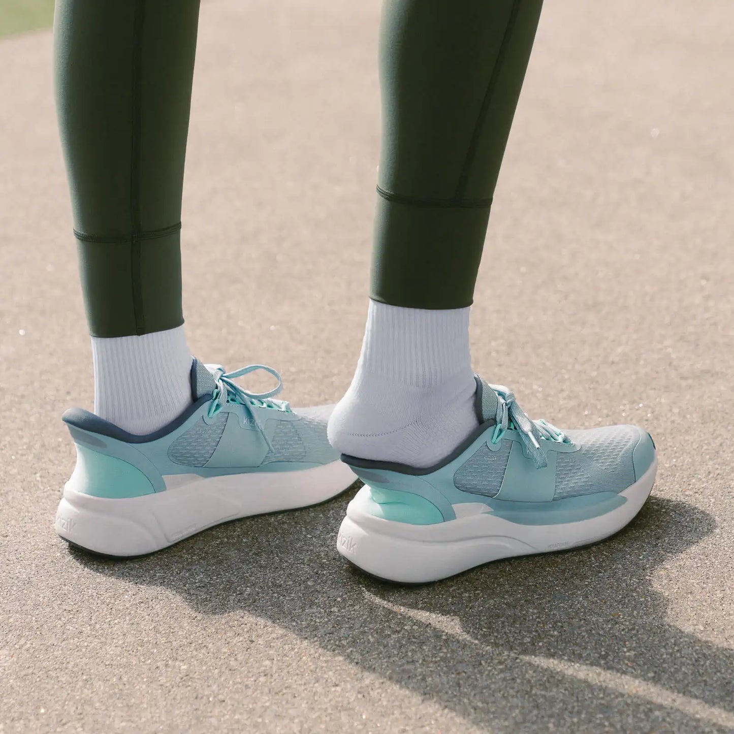 Women's Freedom Run - Surf Spray/Beach Glass